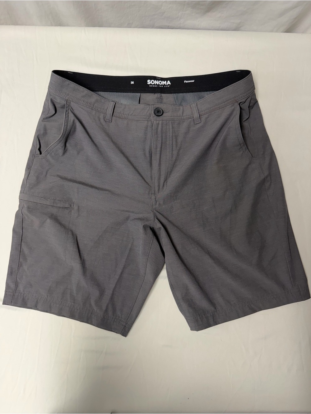 Sonoma Men's Flexwear Gray Flat Front Shorts Size 36 Polyester/Cotton/Spandex